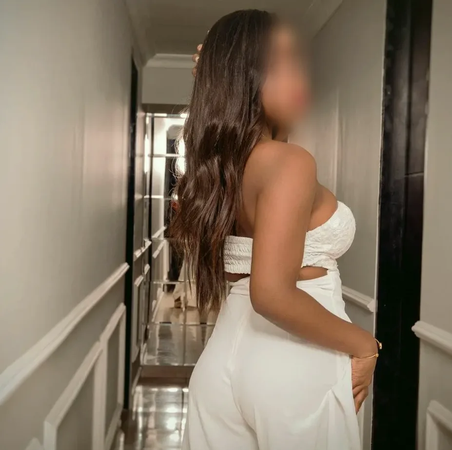 Yasmine, 23 anni